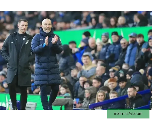 切尔西聘前布莱顿门将任临教练